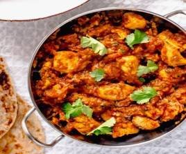 Garlic Chicken Tikka Balti